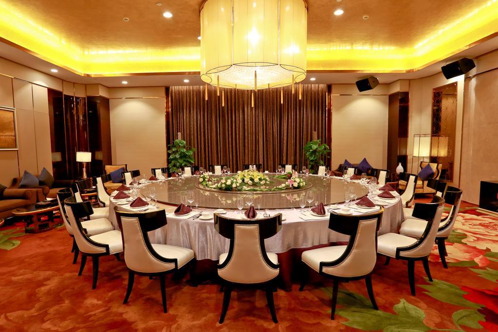 Jinjiang International Hotel Urumqi Exterior foto