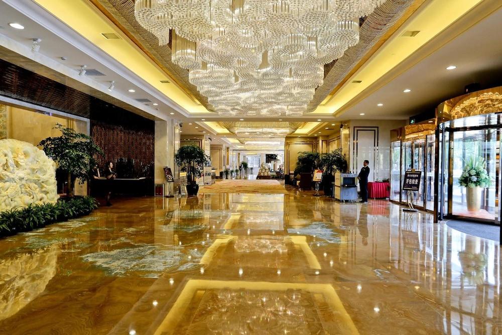 Jinjiang International Hotel Urumqi Exterior foto