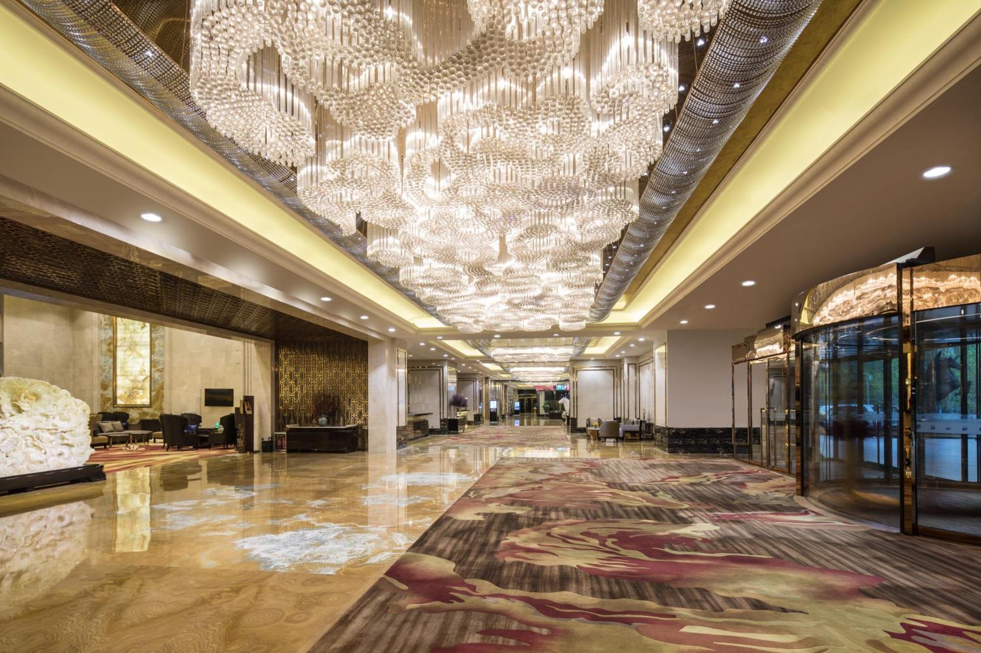Jinjiang International Hotel Urumqi Exterior foto