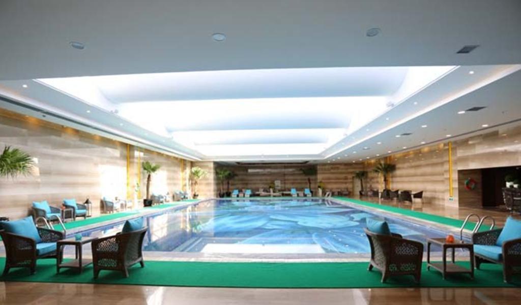Jinjiang International Hotel Urumqi Exterior foto