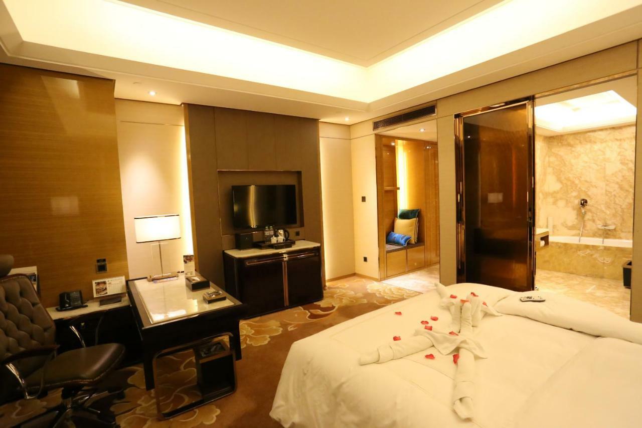 Jinjiang International Hotel Urumqi Exterior foto